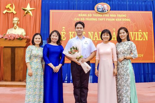 Nha Trang:: Tăng cường giáo dục lý tưởng cách mạng cho đoàn viên, thanh niên - Kỳ 2: Ươm mầm những 'hạt giống đỏ' cho Đảng