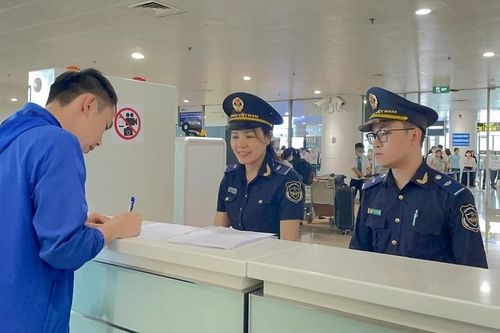 Hải quan Nội Bài đảm bảo hoạt động thông suốt sau bão Yagi