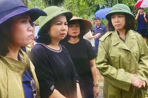 Kiểm tra khắc phục hậu quả sau bão tại Long Biên