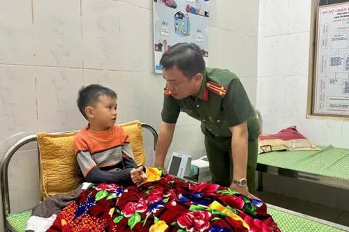 Công an Tuyên Quang nỗ lực tìm kiếm người bị lũ cuốn