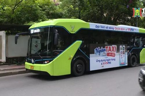 Vận tải hành khách công cộng Hà Nội hoạt động trở lại