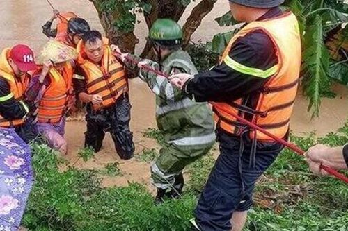 Lạng Sơn: 11 người thương vong, 1.256 ngôi nhà hư hại do bão số 3