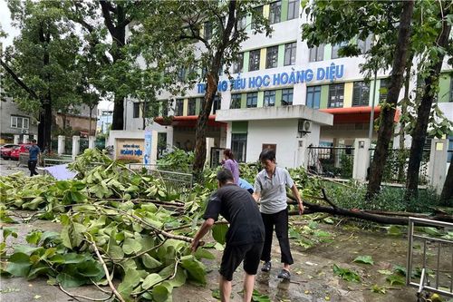 Hà Nội còn 30 trường chưa thể đón học sinh đi học trở lại