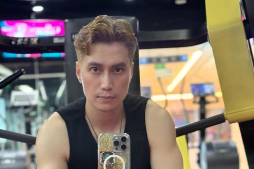 Việt Anh nói về ngoại hình khác lạ