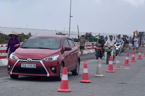 Hải Phòng: bến phà Đồng Bài hoạt động trở lại sau bão