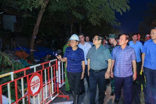 Khắc phục hậu quả thiên tai và phát huy tinh thần tương thân, tương ái
