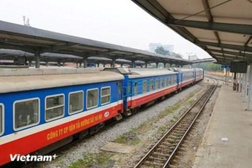 Dừng đôi tàu Hà Nội - Lào Cai do nước sông dâng cao