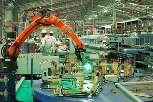 Ngành công nghiệp ô tô Việt Nam tạo bước đột phá khi chủ động sản xuất, chế tạo động cơ ô tô