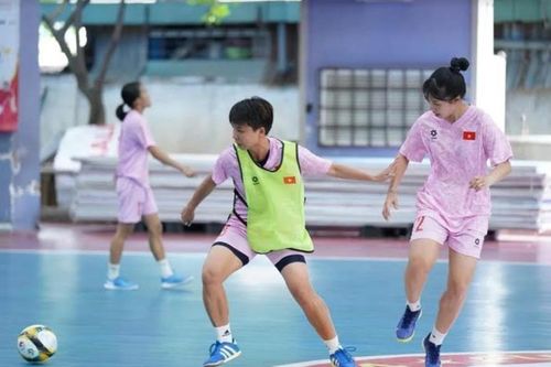 Đội tuyển futsal nữ Việt Nam chuẩn bị dự giải giao hữu