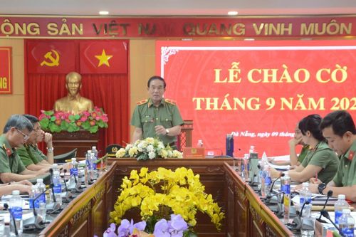 Công an thành phố Đà Nẵng phát động phong trào thi đua đặc biệt chào mừng kỷ niệm 80 năm ngày truyền thống CAND Việt Nam