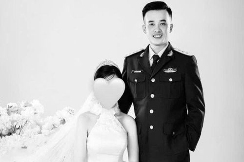 Cộng đồng mạng xót thương Thượng úy 27 tuổi hy sinh khi chống bão