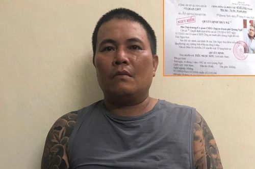 Bị bắt khi đang chăm bệnh trong viện, kẻ trốn nã ngỡ ngàng