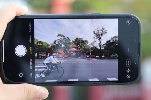 Cách khắc phục lỗi camera iphone không lấy nét gần được