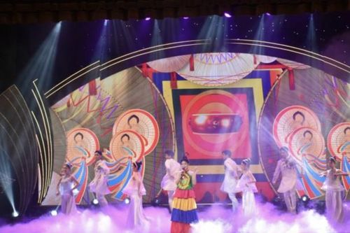Gala tiếng Việt thân thương - Món quà tinh thần dành cho người Việt Nam ở nước ngoài