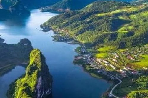 Giải mã bí mật vịnh Ta Gia - Nơi lưu giữ kiệt tác của thiên nhiên