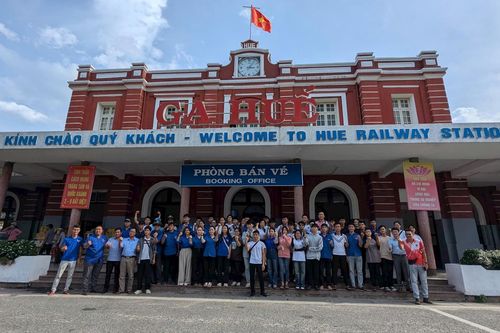 60 tình nguyện viên của Huế đi Hải Phòng hỗ trợ khắc phục hậu quả bão số 3