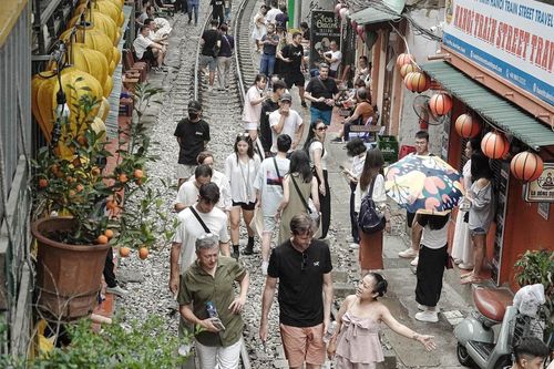 Hai điểm đến ở Việt Nam có biển cấm, du khách nước ngoài vẫn tìm tới