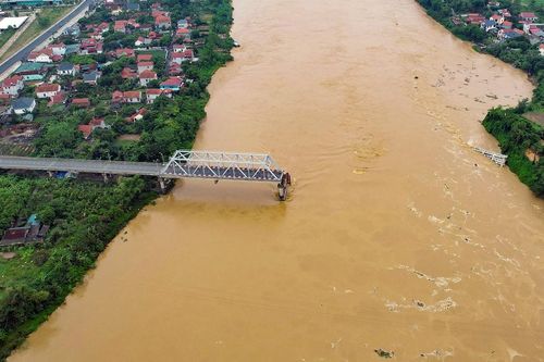Danh tính các nạn nhân đang mất tích trong vụ sập cầu Phong Châu