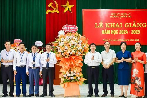 Trường Chính trị tỉnh Nghệ An khai giảng năm học mới 2024 - 2025