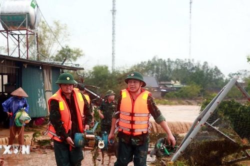 Quảng Ninh: Hàng trăm chiến sỹ ứng cứu sự cố tràn đập Hà Thanh