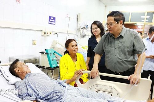 Bộ Y tế: Đảm bảo người dân được chăm sóc y tế trước tình hình bão lũ