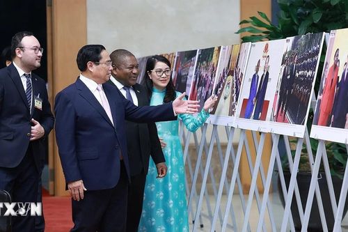 Thủ tướng Phạm Minh Chính hội kiến Tổng thống Cộng hòa Mozambique