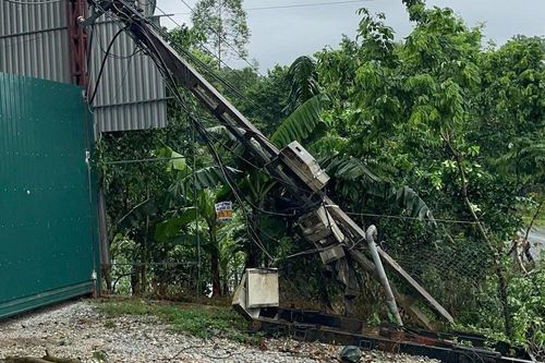 Hơn 27.000 hộ dân ở Tuyên Quang có điện trở lại sau bão số 3