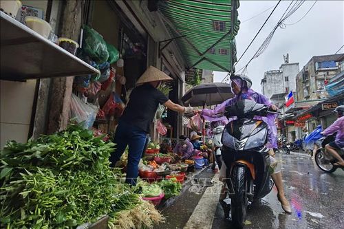 Không để thiếu hàng hóa thiết yếu sau bão số 3, kể cả những nơi bị cô lập