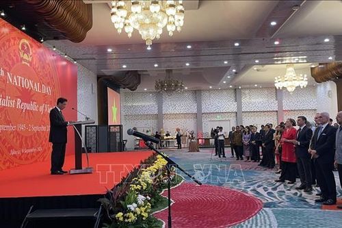 Thắm đượm quan hệ hữu nghị truyền thống Việt Nam - Indonesia