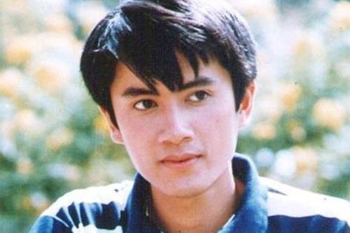 'Hoàng tử màn ảnh' thập niên 90 sau 20 năm vắng bóng: 50 tuổi vẫn độc thân, mong muốn điều gì?