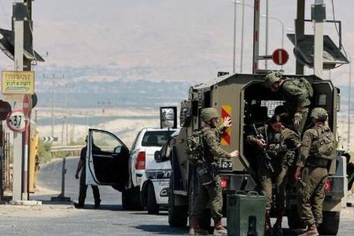 Một tay súng vượt biên giới Jordan, sát hại 3 người Israel