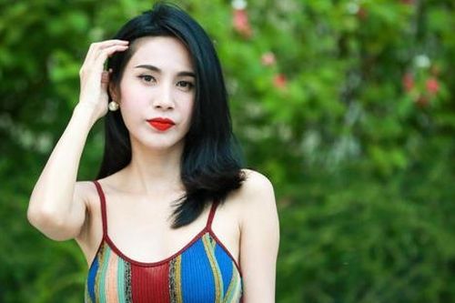 Thủy Tiên vẫn gặp sự cố thẩm mỹ dù được khen 'mỹ nhân dao kéo đẹp nhất'