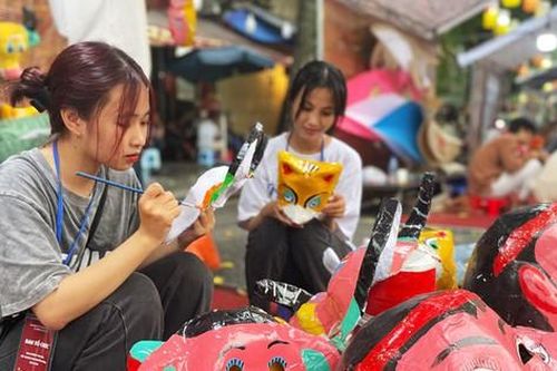 5 địa chỉ đón Tết Trung thu 2024 rộn ràng ở phố cổ Hà Nội