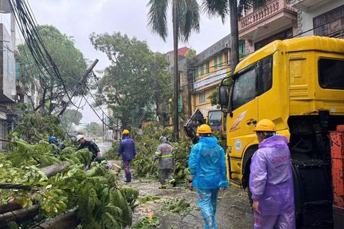 Dồn lực khắc phục hậu quả, sự cố mạng viễn thông do bão Yagi gây ra