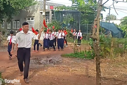 Tìm giải pháp kéo giảm điểm trường lẻ