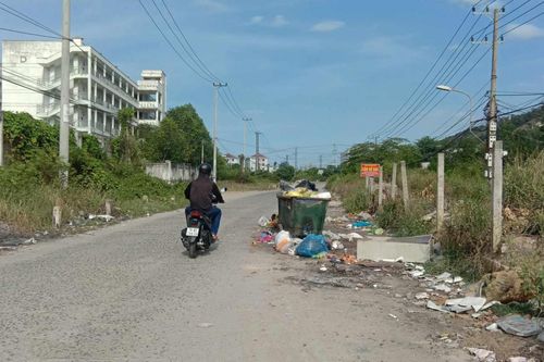 Cần đặt thêm thùng thu gom rác