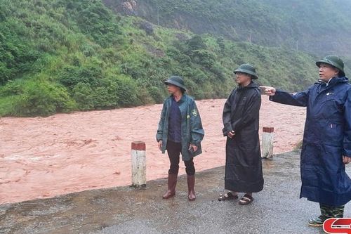Yên Châu 75 ha lúa, ngô bị vùi lấp do mưa, lũ