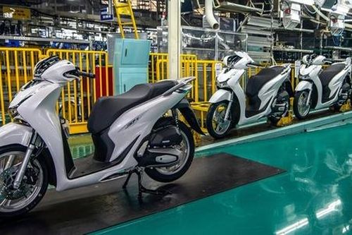 Các doanh nghiệp trong nước sản xuất ước đạt 280.500 chiếc xe máy mới trong tháng 8