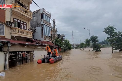 Thành phố chung tay hỗ trợ người dân vùng mưa lũ
