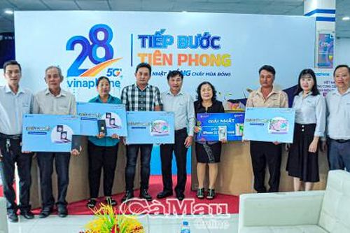 67 khách hàng may mắn trúng thưởng chương trình khuyến mại của VNPT
