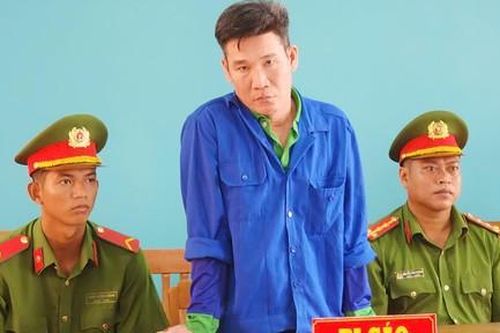 Lãnh 12 năm tù vì đâm 4 người gây thương tích