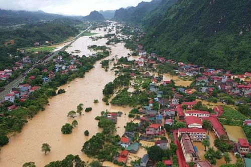 Lùi thời hạn trả nợ, miễn giảm lãi vay cho khách hàng bị ảnh hưởng của bão Yagi