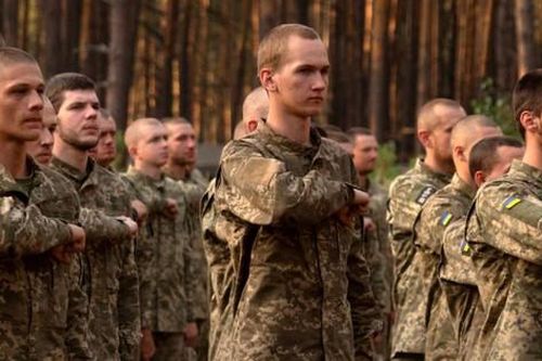 Ukraine thiếu hụt nhân lực nghiêm trọng