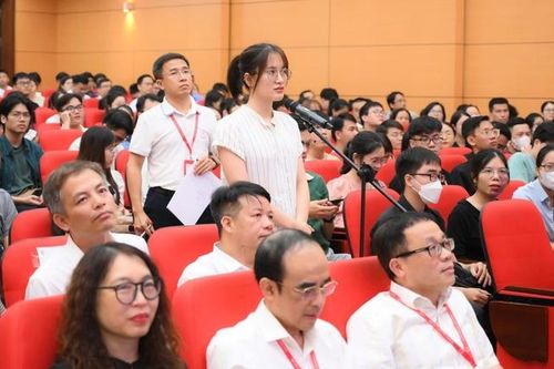 'Nội trú là con đường thuận lợi chứ không phải con đường duy nhất để thành công'