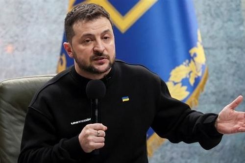 Ukraine cải tổ nội các giữa lúc chiến trường đầy khó khăn