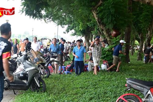 Vây bắt 43 đối tượng tại sới bạc giữa trung tâm thành phố