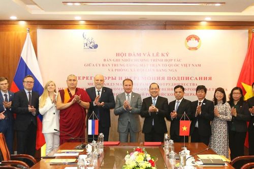 Hội đàm giữa UBTƯ MTTQ Việt Nam và Phòng Xã hội Liên bang Nga thành công tốt đẹp