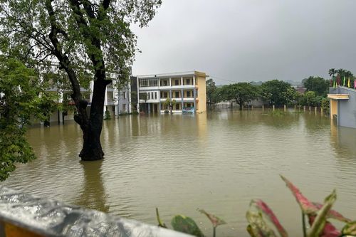 Ngày 10/9, nhiều tỉnh tiếp tục cho học sinh nghỉ sau bão