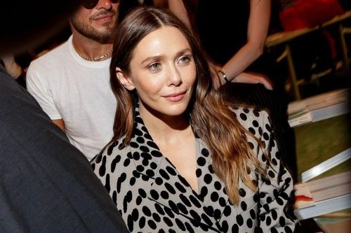 'Scarlet Witch' Elizabeth Olsen trở thành tâm điểm chú ý
