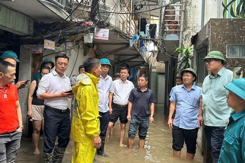 Tập trung gia cố đê sông Cầu Ngà, di chuyển 30 hộ dân khỏi vùng ngập